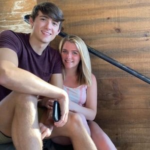 Meet your Posher, Skylar